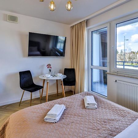 Pileckiego 59 Free Parking By Perfect Apart Varsóvia Exterior foto
